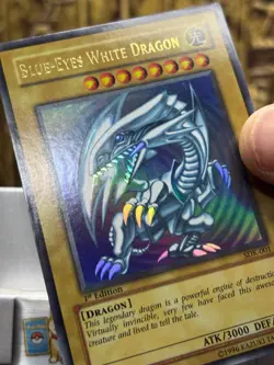 Yugioh Blue Eyes White Dragon Ultra Rare SDK-001 1st Vintage Faded - Image 5