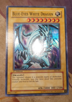 Blue-Eyes White Dragon SKE-001 1st Edition Yu-Gi-Oh! Card - Image 1