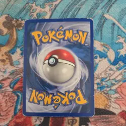 Magneton 28/110 Legendary Collection Reverse Holo Rare LP 2002 WOTC Pokemon Card - Image 2