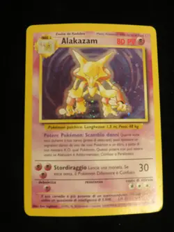 Alakazam 1/102 Holo Base Set Unlimited HP Pokemon Card Italian - Image 1
