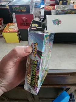 Sealed 3 Pack Evolving Skies Hanger Box Pokemon TCG Sword & Shield booster 820650851551 - Image 5