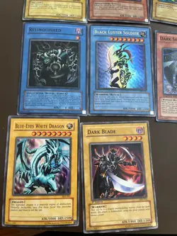 YuGiOh 16 Card Lot Blue-Eyes SDK UR Dark Magician SDY UR Summoned Skull Secret + - Image 2