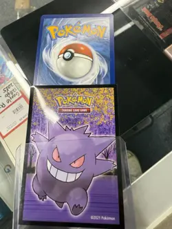 Pokemon TCG Shining Fates Charizard VMAX SV107/SV122 2021 Shiny - Image 2