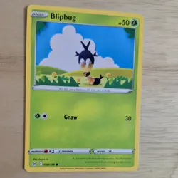 BLIPBUG 018/196 POKEMON CARD (LOST ORIGIN SET) KNITTED CROCHET ASAKO - Image 3