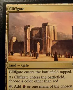 Cliffgate 350/361 Common Battle For Baldur's Gate Magic: The Gathering - Image 2