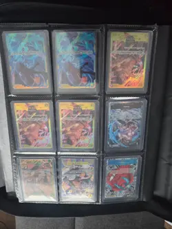 one piece cards binder - Image 1