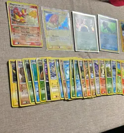 36 Vintage 2007 Pokemon Trading Cards- 4 Hollows Included- Comes in Tin - Image 3