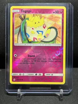 Togepi 136/214 Reverse Holo Pokemon 2019 SM Unbroken Bonds LP - Image 1