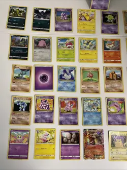 Assorted Pokemon Cards CCG Ungraded Rare Vintage Job Lot - Image 2