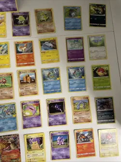Assorted Pokemon Cards CCG Ungraded Rare Vintage Job Lot - Image 3