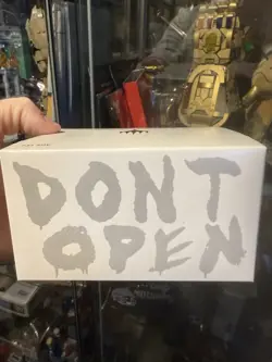 Secret Lair x The Walking Dead (FOIL) - Magic: The Gathering MTG - Image 3