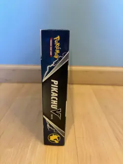 Pokemon TCG: Pikachu V Box - Promo Card/Foil/4 Booster Packs *NEW* (SEALED) 820650851179 - Image 5
