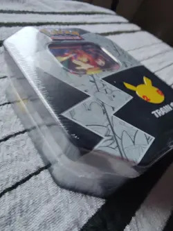 Pokemon TCG Celebrations Lance's Charizard Tin (Factory Sealed) - Image 2