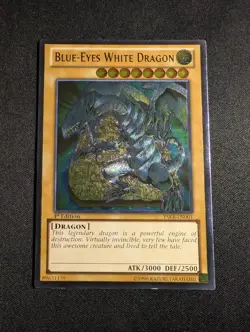 Yugioh - Blue Eyes White Dragon YSKR-EN001 1st Edition Ultimate Rare NM - Image 1