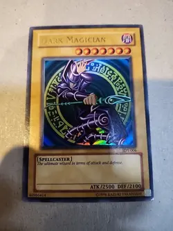 Yu-Gi-Oh! TCG Dark Magician SDY-006 Rare Holo 1996 Edition! - Image 1