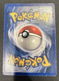 Pokemon TCG Charizard Base Set Holo Shadowless Rare Card 4/102 - Image 2