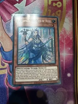 Priestess with Eyes of Blue LCKC-EN016 Unlimited Secret Rare - Image 1