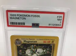 1999 POKEMON FOSSIL Trading Card MAGNETON #26/62 slab graded PSA NM 7 - Image 3