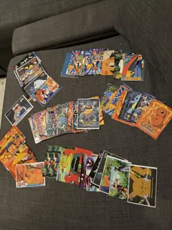 Pokemon Topps Collection +100 Cards Lot - Image 2