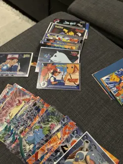 Pokemon Topps Collection +100 Cards Lot - Image 4