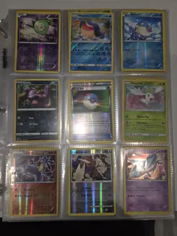 Pokemon Mid Era Binder Collection With 500+ Cards. Some Holos. LP-DMG - Image 2
