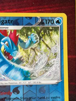 Feraligatr Reverse Holo Rare - 057/264 - Pokemon SWSH08: Fusion Strike - NM - Image 3