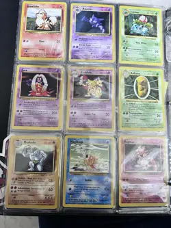 Pokemon Original 1999 Complete Base Set - Image 4
