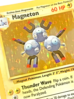 Pokemon TCG Magneton 14/102 Holo Rare Unlimited Base Set Top Loader - Image 5