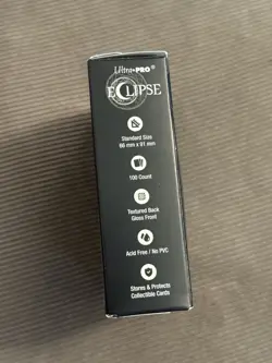 100 ULTRA PRO ECLIPSE GLOSS ARCTIC WHITE DECK PROTECTORS Standard Card Sleeves - Image 2