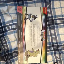 Pokemon Lucario EX & Tyranitar EX Prismatic Evolutions Premium Collection Box - Image 2