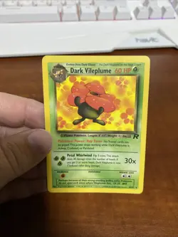 Dark Vileplume 30/82 Non-Holo Rare Team Rocket Pokemon Card - Image 1