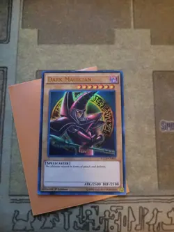 YUGIOH DARK MAGICIAN YGLD-ENB02 ULTRA 1ST ED LP (RED ARCANA) 1996 PRINT - Image 2