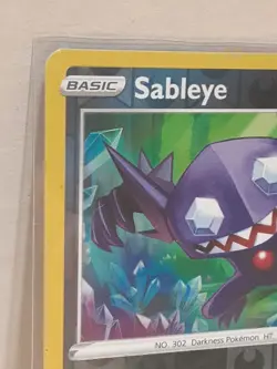 Pokemon Vivid Voltage Sableye Reverse Holo Uncommon Card 105/185 NM - Image 3