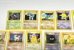 Lot of 22 Vintage Shadowless Pokemon TCG Trading Cards - Image 2