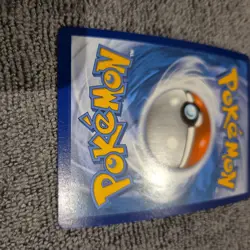 Umbreon v SWSH203 Black Star Promo Holo Card Near Mint Condition - Image 4