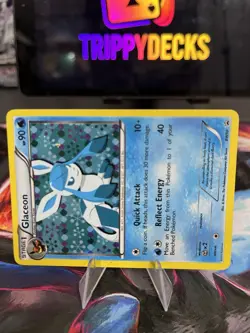 Glaceon BW90 Promo LP-MP Black and White Holo English Pokemon Card TCG 2013 - Image 2