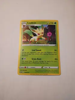 Leafeon SWSH191 SWSH: Sword & Shield Black Star Promo Pokemon Card - Image 1