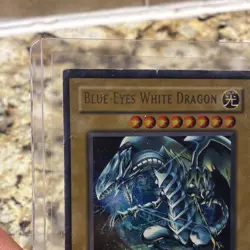 Konami Blue-Eyes White Dragon JMP-001 Shonen Jump Ultra Rare Holo Unlimited Card - Image 5