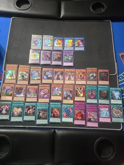 Yugioh White Forrest/Queen /Azamina Deck 60 cards total - Image 1