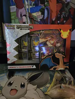 Pokemon TCG Celebrations Collection Lance's Charizard V Box 820650101625 - Image 1