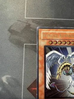 Winged Kuriboh LV10 CRV-EN005 Ultimate Rare 1st Edition LP Yugioh - Image 2