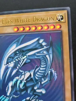 Blue Eyes White Dragon - LCKC-EN001 - Ultra Rare 1st edition Sdk Art - yugioh NM - Image 3