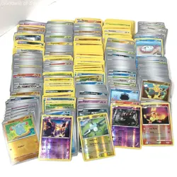Over 2lbs of Holo Common Pokemon Cards! - Image 1