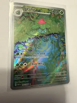 2023 Pokemon TCG Ivysaur 167/165 SV Scarlet & Violet 151 Illustration Rare Holo - Image 1