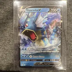 Gyarados V - 028/203 - Pokemon Evolving Skies Sword & Shield Ultra Rare Card NM - Image 1