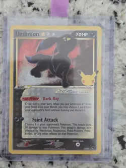 Umbreon Gold Star Celebrations Classic Collection Pokemon 17/17 Holo Card - Image 5