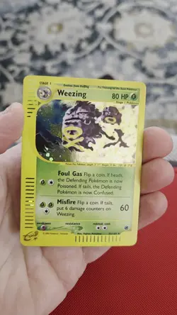 Weezing Holo Rare Expedition Card 32/165 Near Mint Condition - Image 2