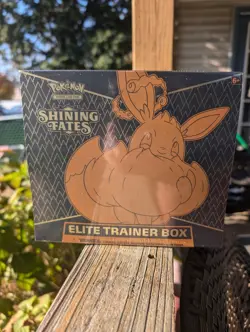 Pokemon TCG Shining Fates Elite Trainer Box ETB Sealed 820650808173 - Image 2