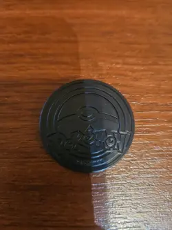 Pokemon TCG Collectible Coin - LUCARIO, Blue Mirror Holo - Image 2