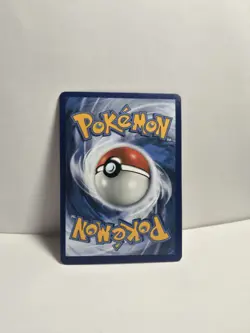 *ULTRA RARE V HOLO* Victini V 025/202 Swsh01 Sword & Shield Pokemon TCG 190HP - Image 2